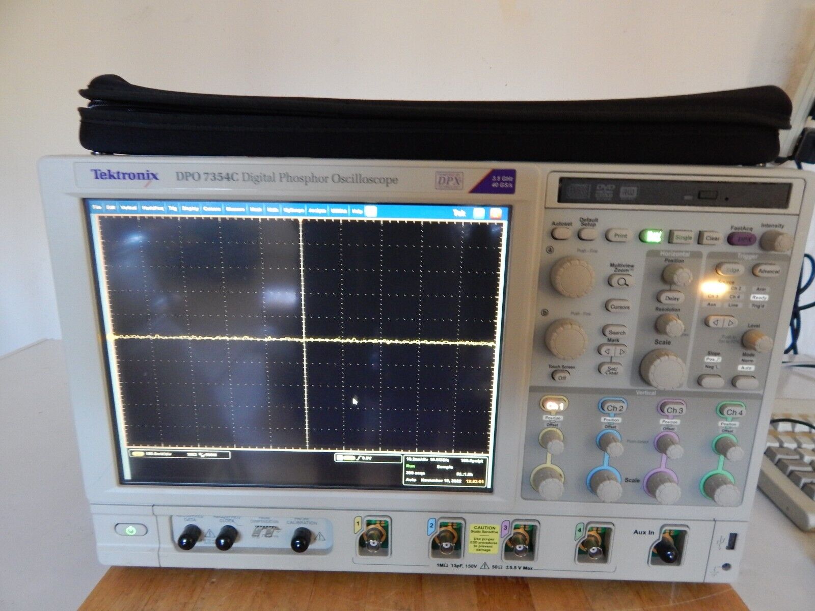 Tektronix DPO7354C 4 Channel 3.5GHz Phosphor Oscilloscope,NIST cal'd Tektronix DPO7354C 4 Channel 3.5GHz Phosphor Oscilloscope,NIST cal'd